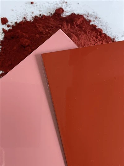 Óxido de hierro sintético rojo